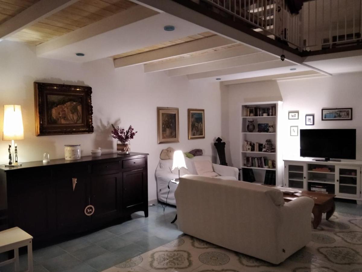 A Casa Di Monica Daire Pozzuoli Dış mekan fotoğraf